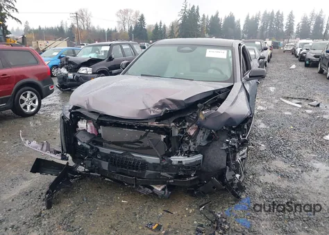 2024 Cadillac Lyriq Luxury W/1Sc z USA, uszkodzony, nr VIN 1GYKPPRL8RZ126071